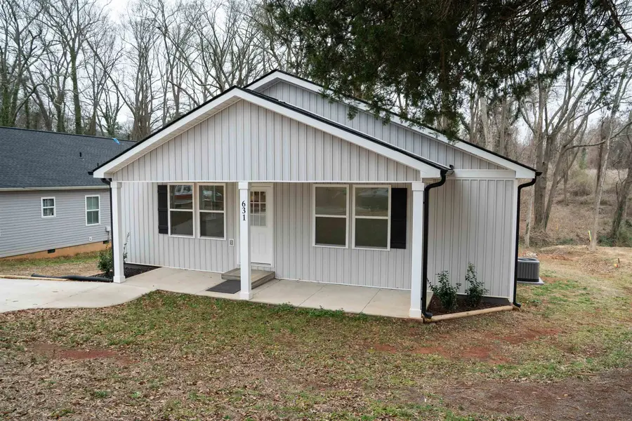 631 S Center Street, Spartanburg, SC 29301 - #3