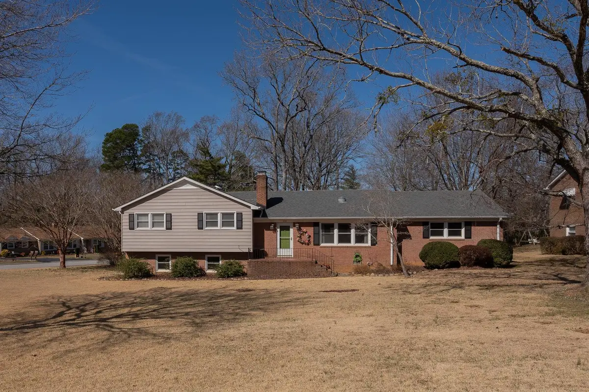 332 St James Drive, Spartanburg, SC 29301 - #1
