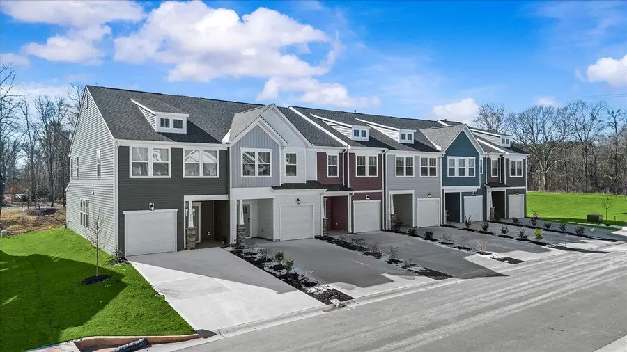 541 W Norvell Court, Spartanburg, SC 29307 - #2