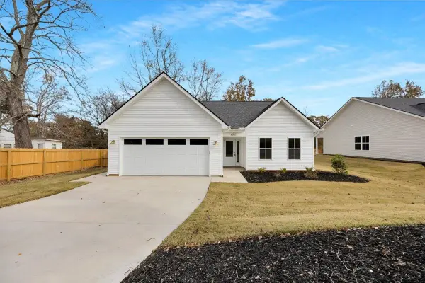 269 Ragan Street, Campobello, SC 29322