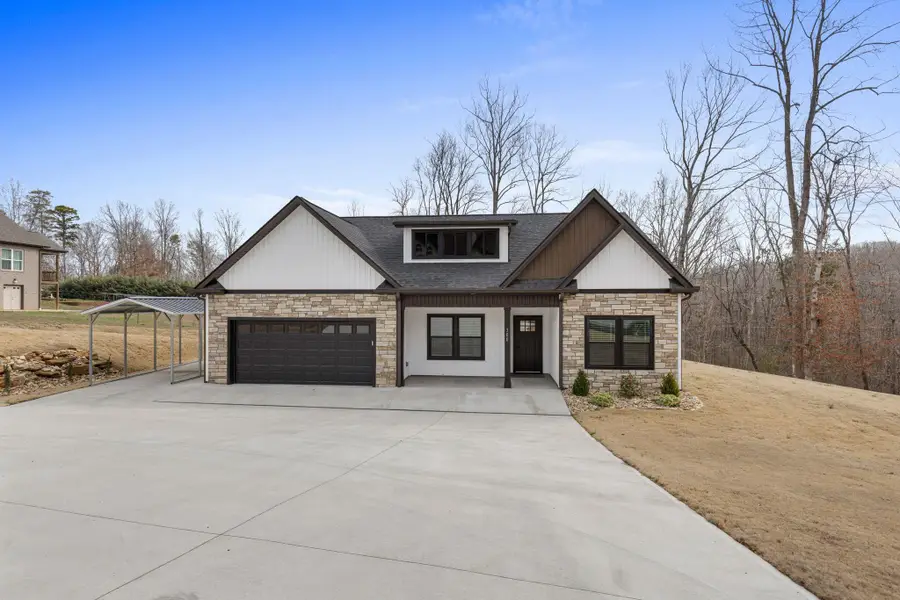 300 Beleshere Dr, Inman, SC 29349 - #2