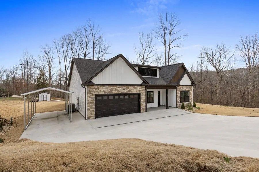 300 Beleshere Dr, Inman, SC 29349 - #3