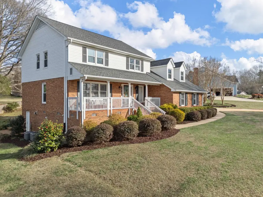 828 Shoresbrook Drive, Spartanburg, SC 29301 - #3