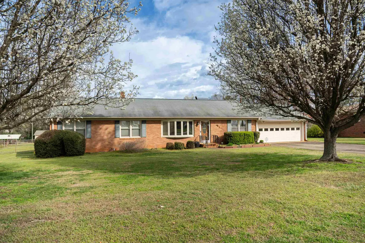 109 Gentry Road, Spartanburg, SC 29301 - #1