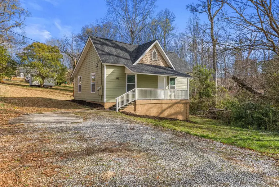 143 Skyuka Street, Drayton, SC 29333 - #2