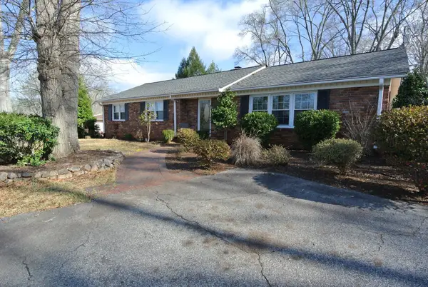 236 Greengate Lane, Spartanburg, SC 29307-2212