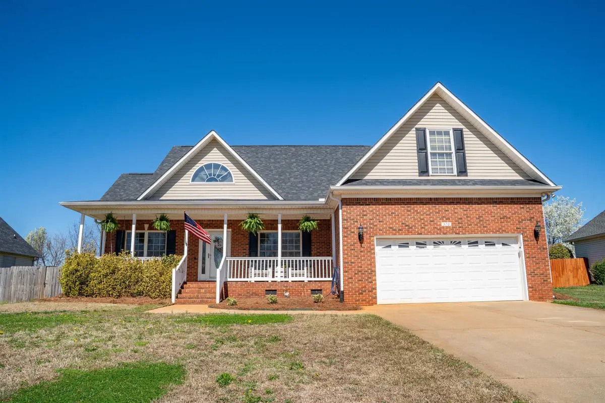 376 Shadow Oak, Boiling Springs, SC 29316 - #1