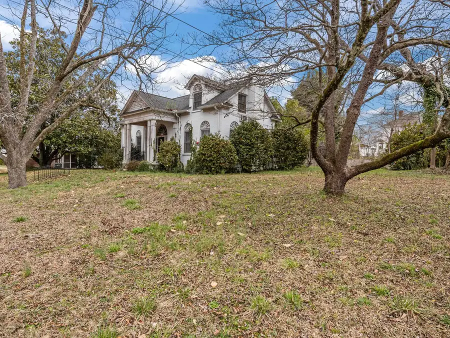 114 Park Dr, Union, SC 29379 - #2