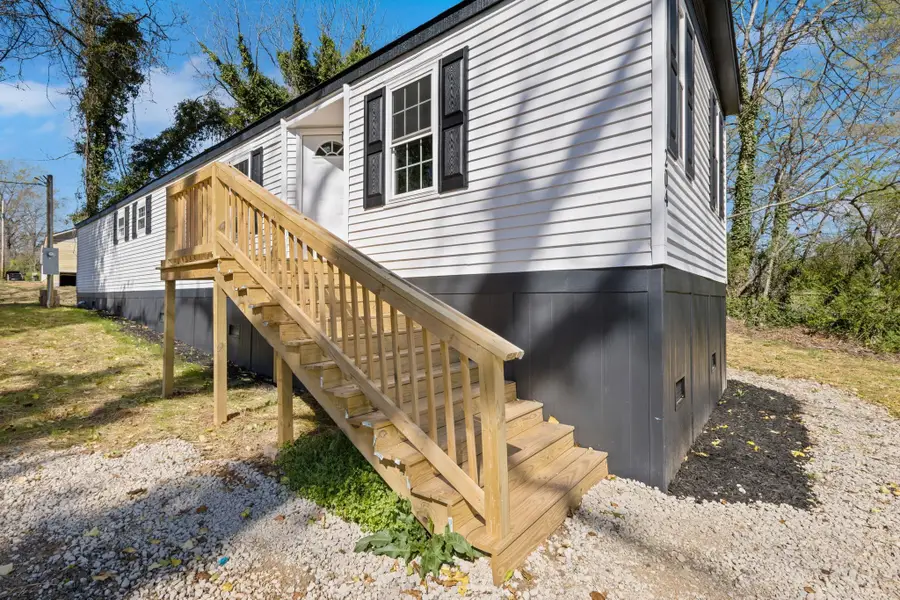 204 Wardlaw Street, Union, SC 29379 - #3