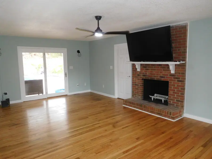 154 Whispering Pines Road Road, Gaffney, SC 29341 - #2