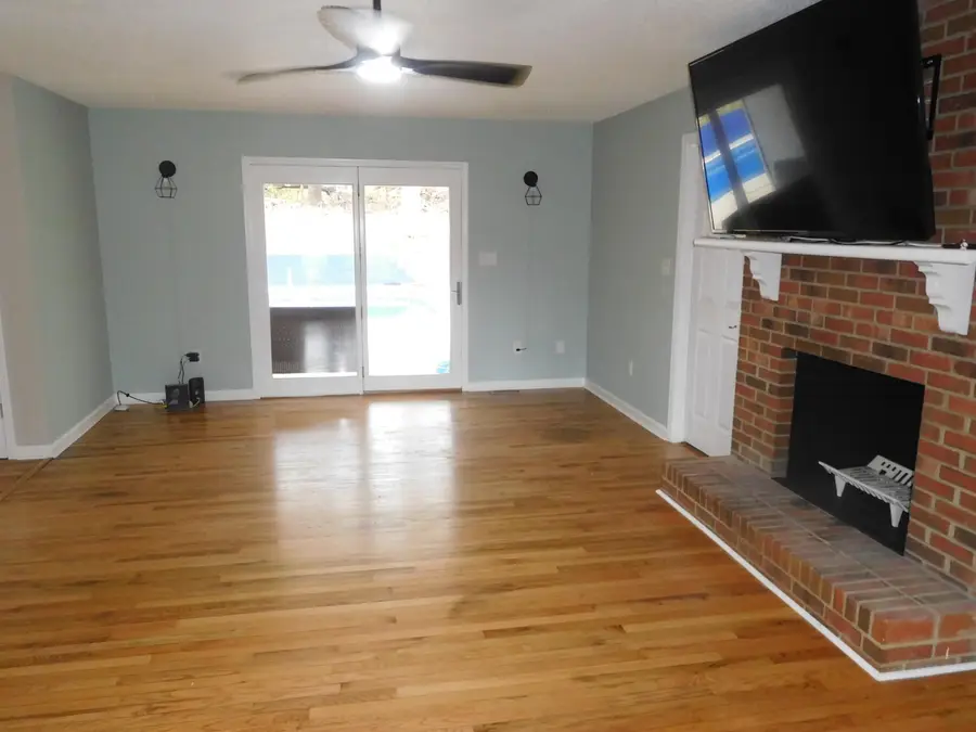 154 Whispering Pines Road Road, Gaffney, SC 29341 - #3