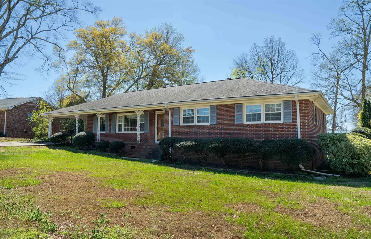 105 Ridgeway Road, Spartanburg, SC 29301 - #1
