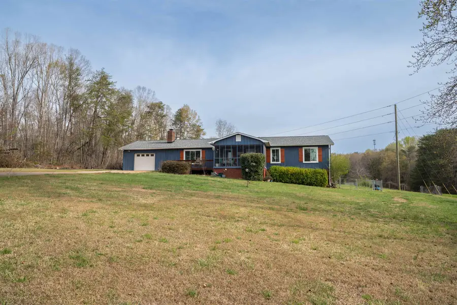 155 Coastline Drive, Inman, SC 29349 - #2