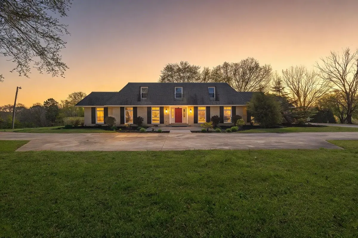 127 Twin Lakes Drive, Moore, SC 29369 - #1