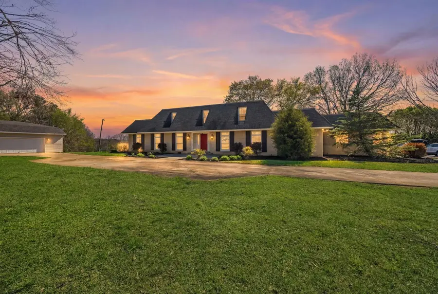 127 Twin Lakes Drive, Moore, SC 29369 - #3