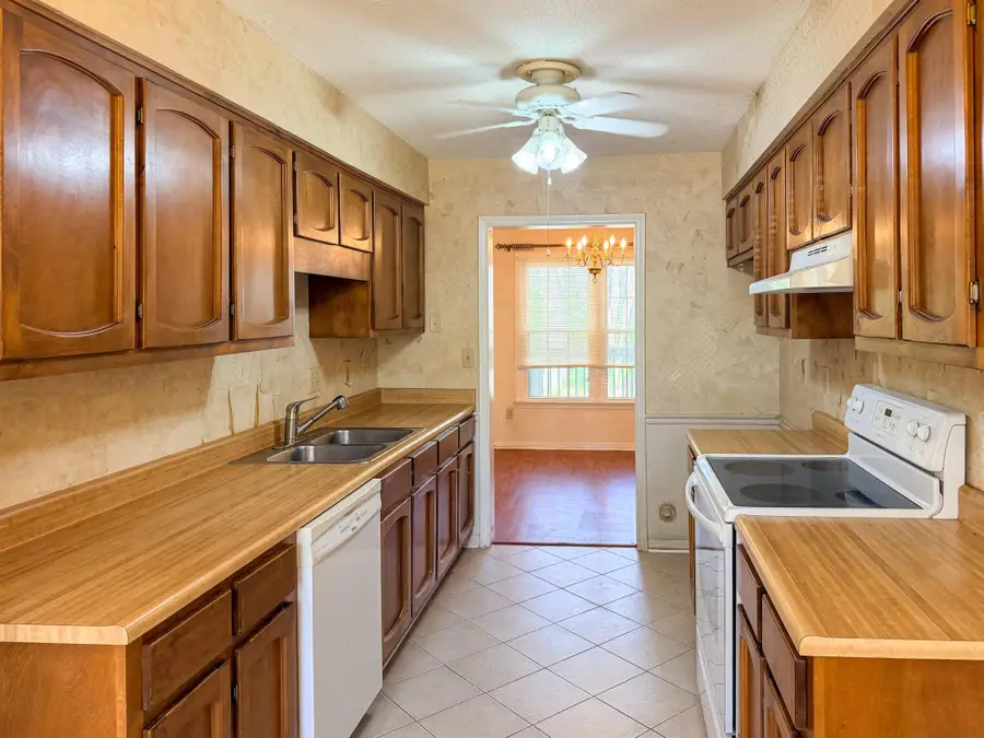 309 Tradd Street, Mauldin, SC 29662 - #3