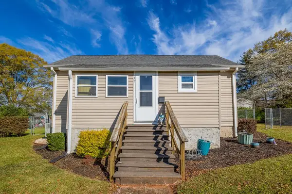 17 D Street, Inman, SC 29349