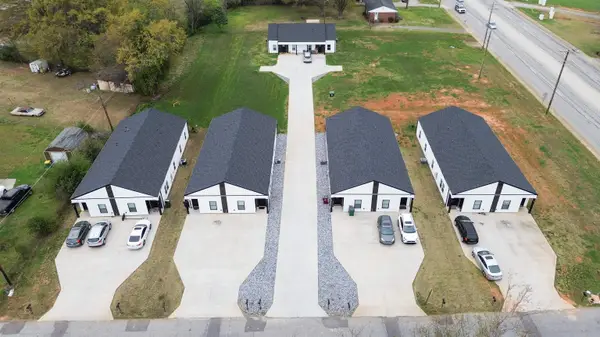 30-92 Old Farm Road, Moore, SC 29369-9832