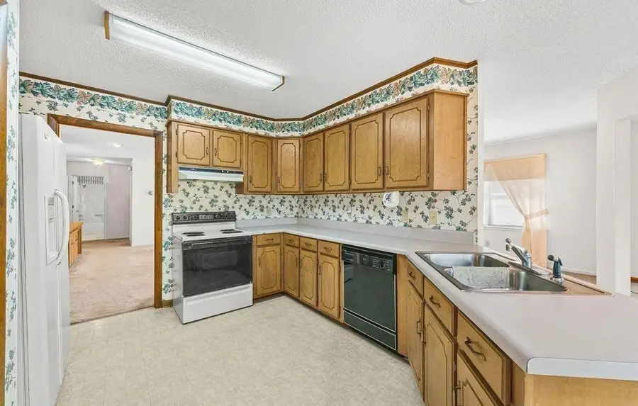 204 Birchwood Drive, Union, SC 29379 - #3