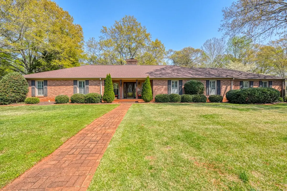 300 Crestview Lane, Spartanburg, SC 29301 - #1