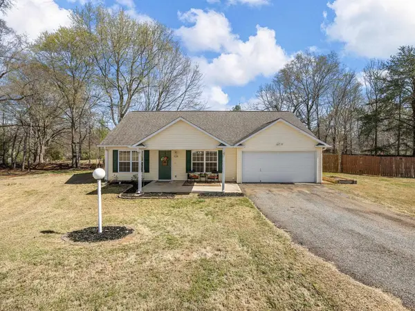 630 Kneewood Court, Boiling Springs, SC 29316