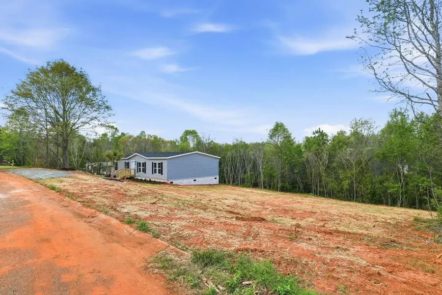 405 Howe Lane, Wellford, SC 29385 - #2