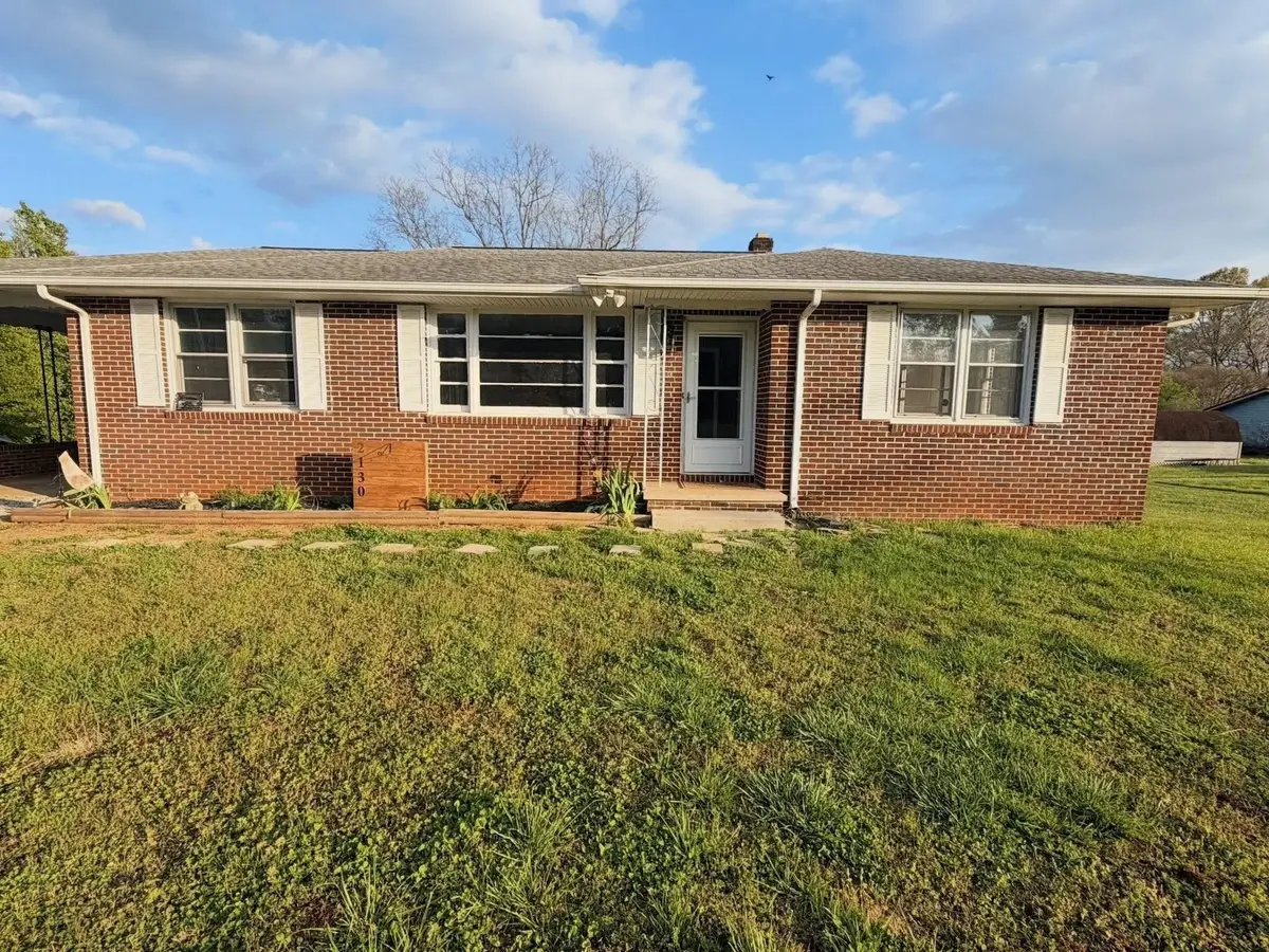 2130 Hampton Road, Wellford, SC 29385 - #1