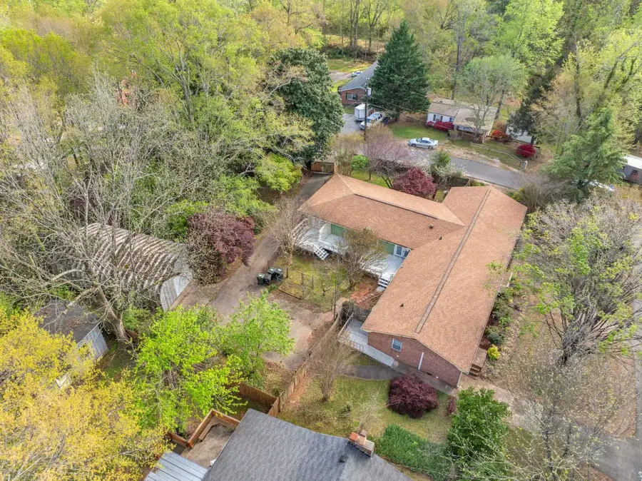 2 Easy Street, Taylors, SC 29687 - #2