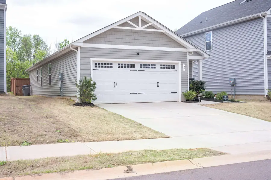 121 Davis Grove Ln, Piedmont, SC 29673 - #2