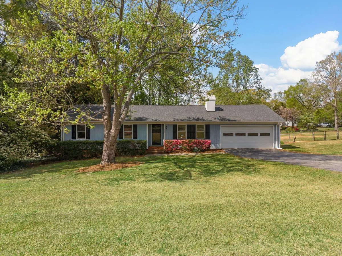 324 Woodsong Dr, Inman, SC 29349 - #1