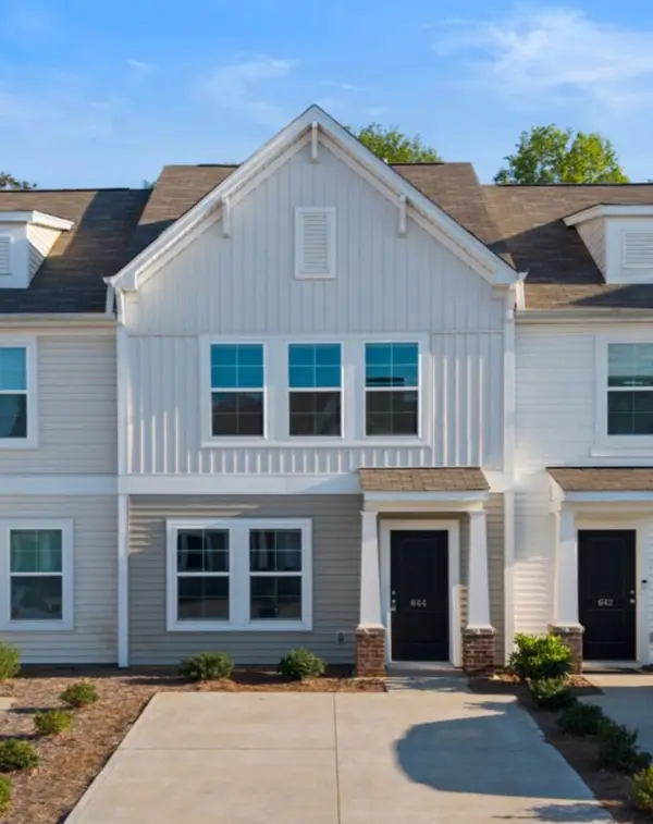 644 Blossom Run, Spartanburg, SC 29307