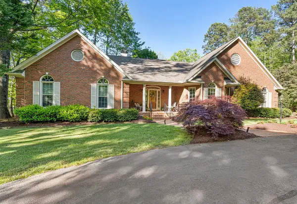 201 Reflections Drive, Greenwood, SC 29646