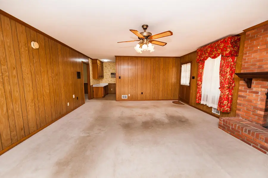 130 Sharcliff Road, Cowpens, SC 29330 - #2