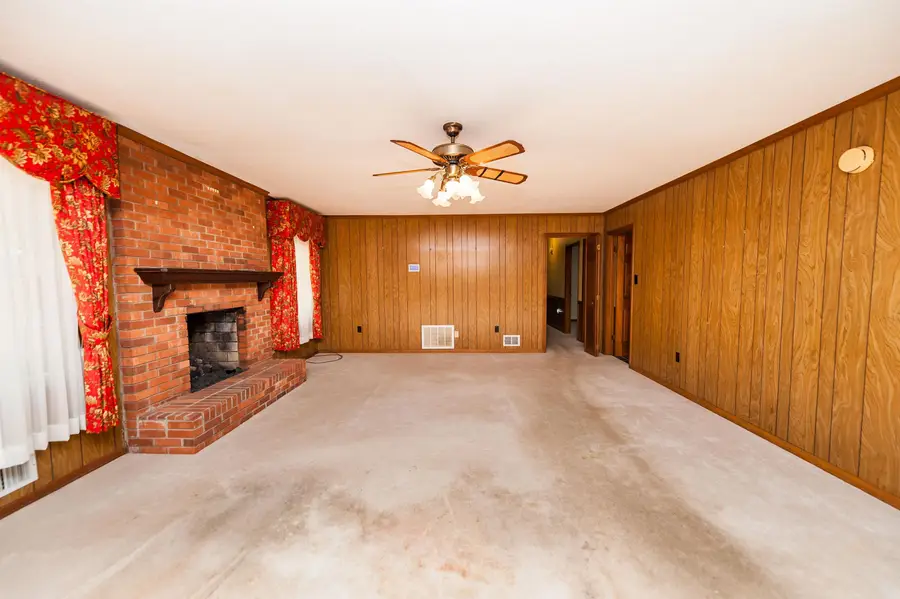 130 Sharcliff Road, Cowpens, SC 29330 - #3