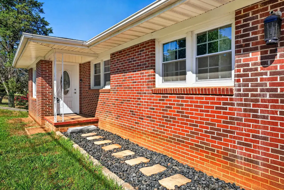 4853 S Main Street, Cowpens, SC 29330 - #1