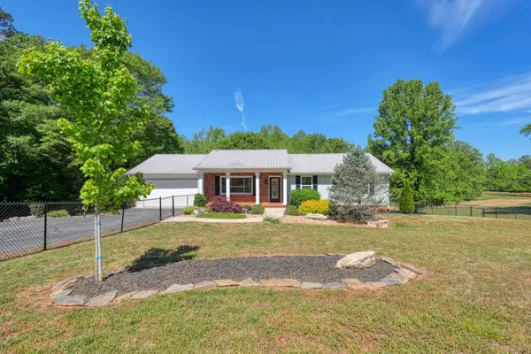 270 Spring Valley Lane, Inman, SC 29349