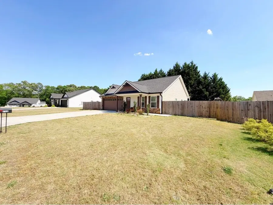 712 Barkwood Ct, Boiling Springs, SC 29316 - #3