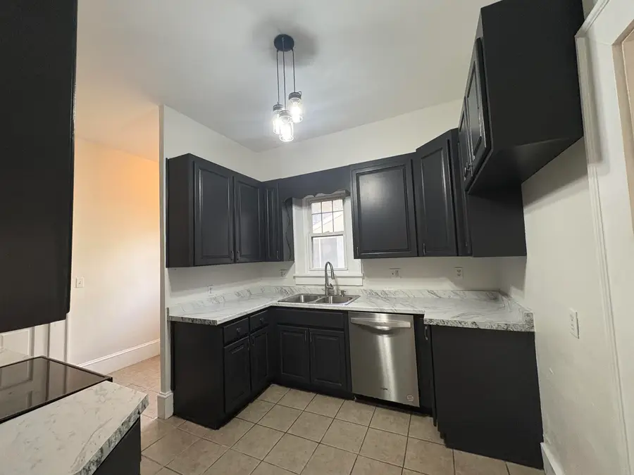 203 S Hampton Dr, Spartanburg, SC 29306 - #3