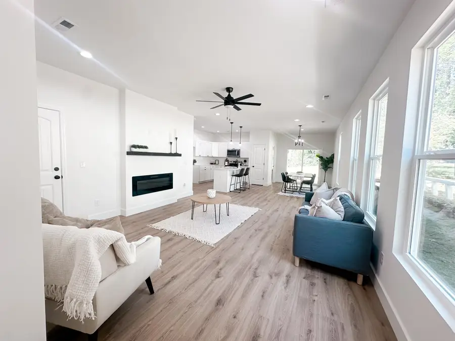 556 S Main Street, Woodruff, SC 29388 - #2