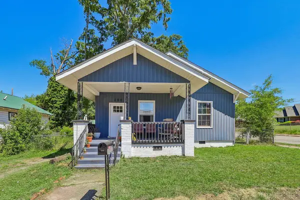 200 Jefferson Street, Clinton, SC 29325