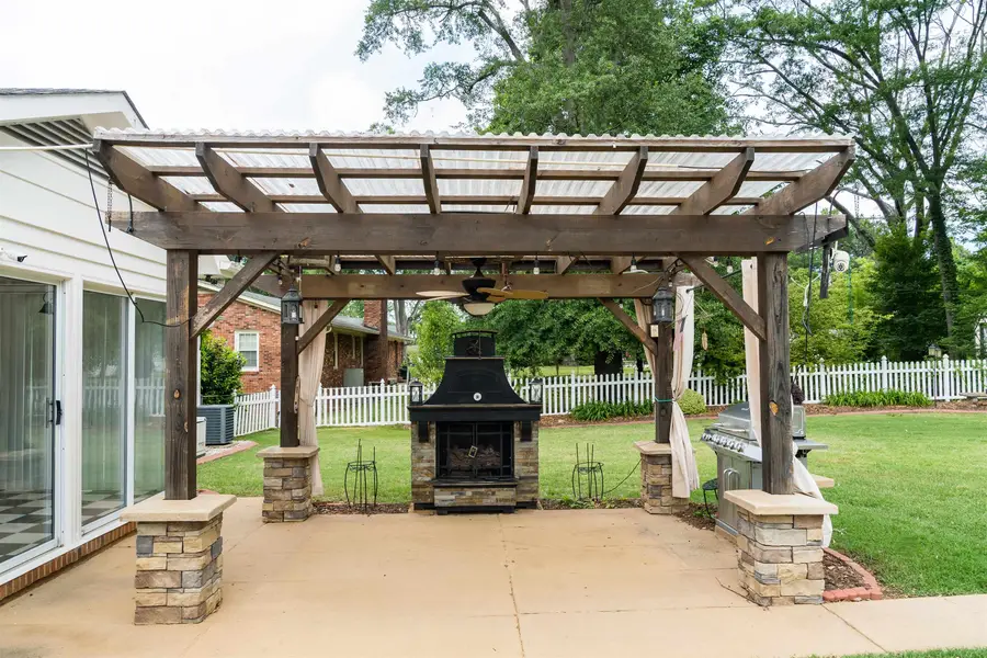 108 Ridgeway Road, Spartanburg, SC 29301 - #3