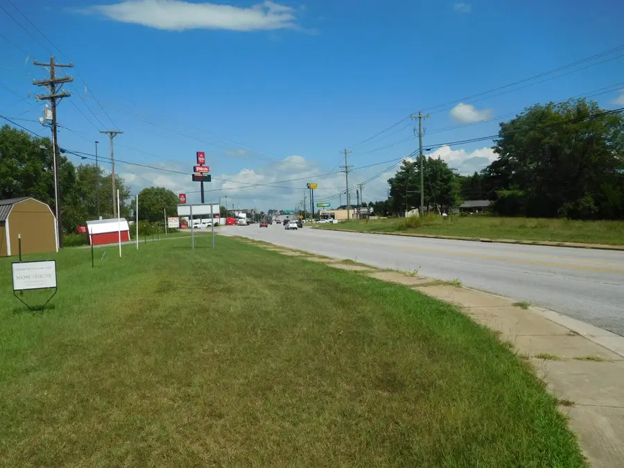 901 Hyatt St & Midway Rd Street, Gaffney, SC 29340 - #2