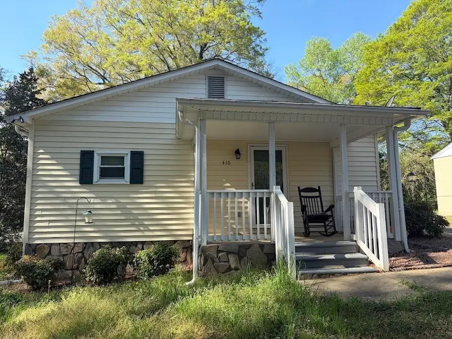 410 E Nott St, Gaffney, SC 29340 - #3