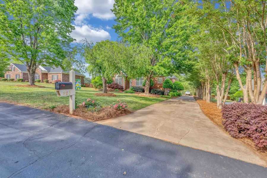 823 Indian Trail Run, Inman, SC 29349 - #2