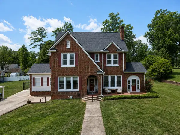 906 College Drive, Gaffney, SC 29340