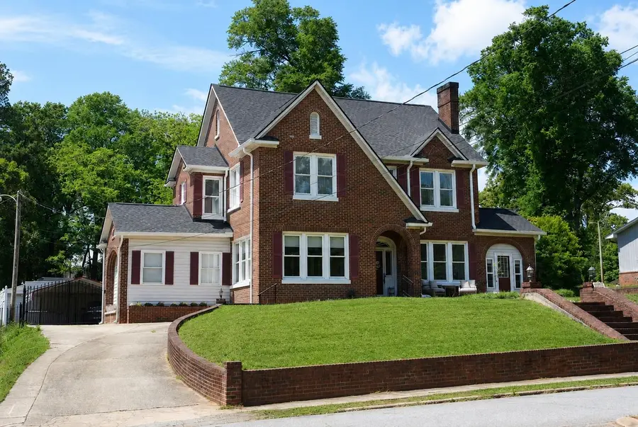 906 College Drive, Gaffney, SC 29340 - #2