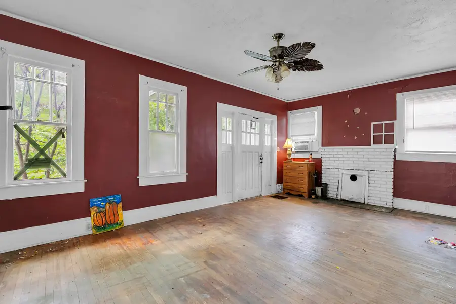 556 Gadsden Court, Spartanburg, SC 29302 - #2