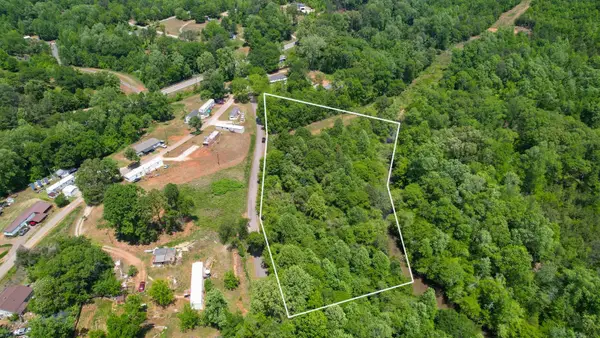 10450 Bullman Street, Inman, SC 29349