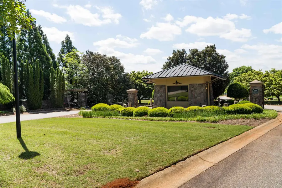 715 E Ridgewater Drive, Chesnee, SC 29323 - #3