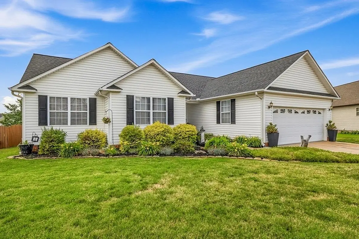 114 Harvest Ridge Dr, Inman, SC 29349 - #1